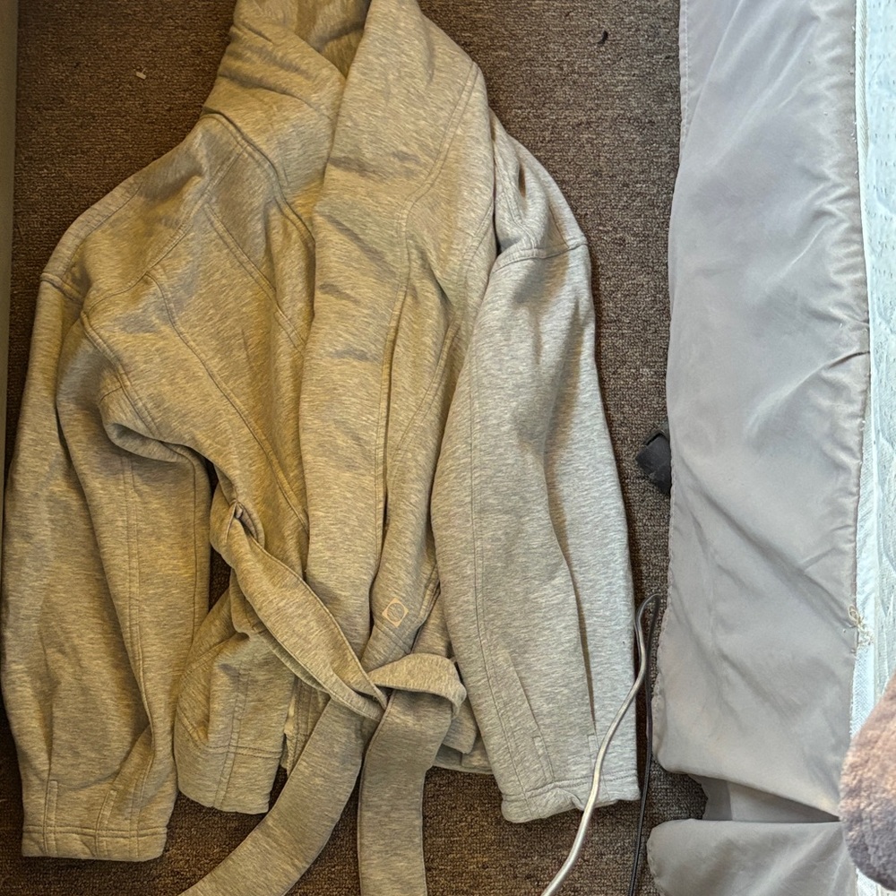 Women's Gray Jacket